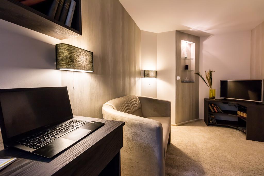 Dr. House Apartment Budapest Exterior foto