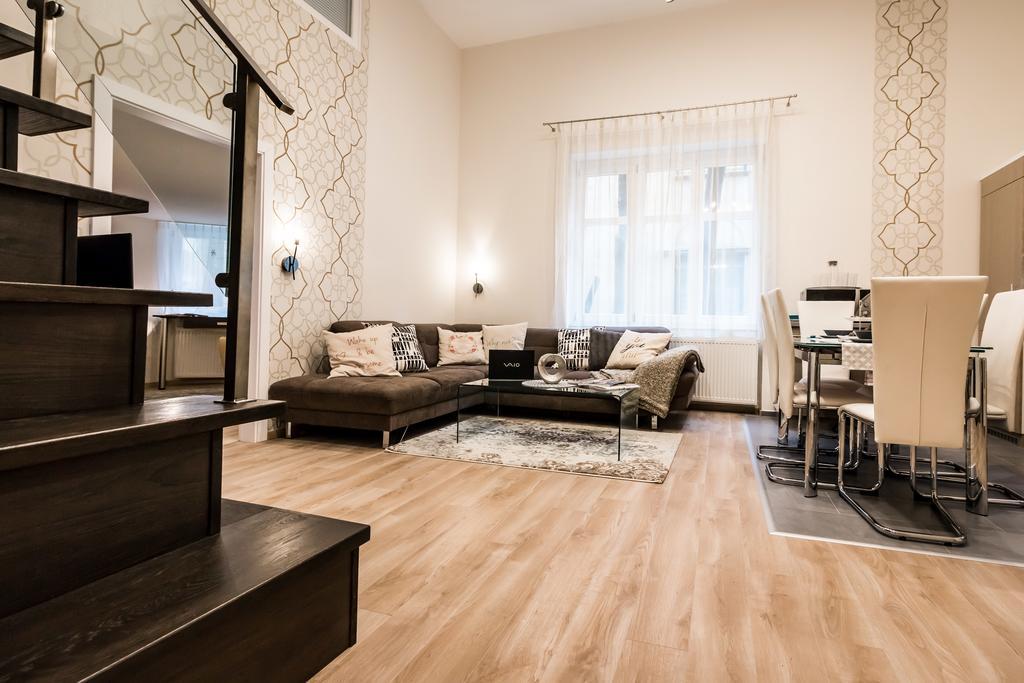 Dr. House Apartment Budapest Exterior foto